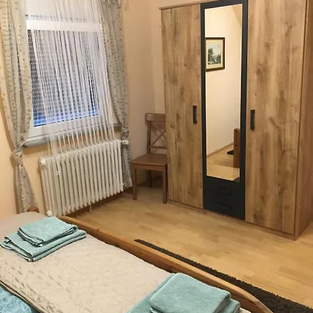 Hébergement de vacances Ferienhaus Ruza Andernach